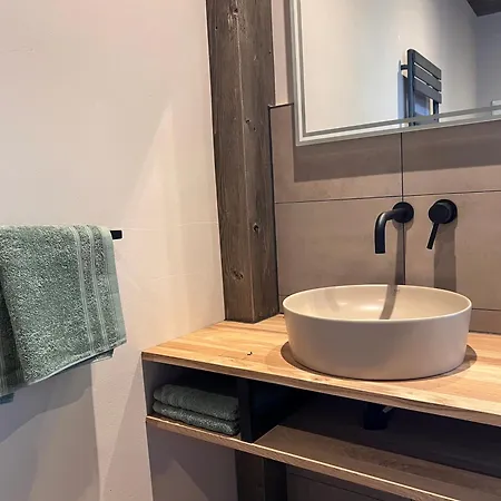 Am Paulsberg Mit Sauna - V4 Apartamento